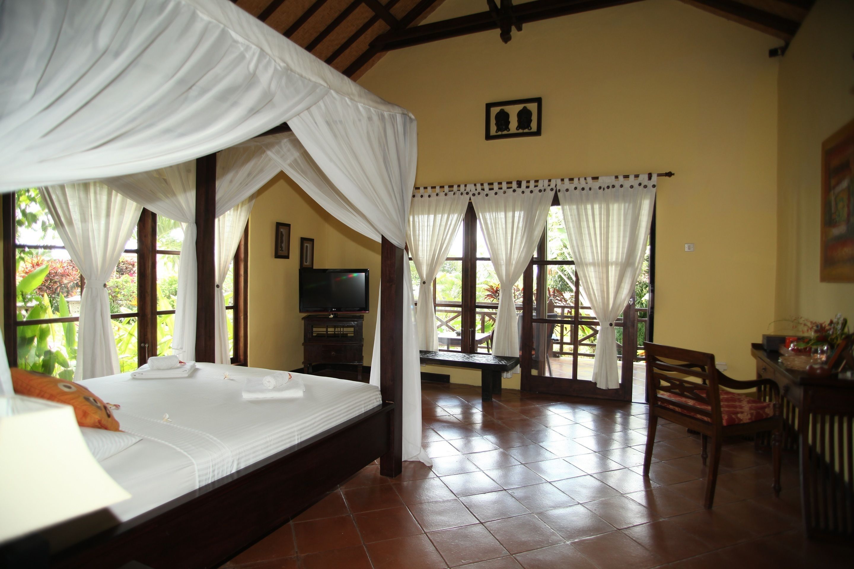 superior villa | minibar, in-room safe, individually decorated, individually furnished