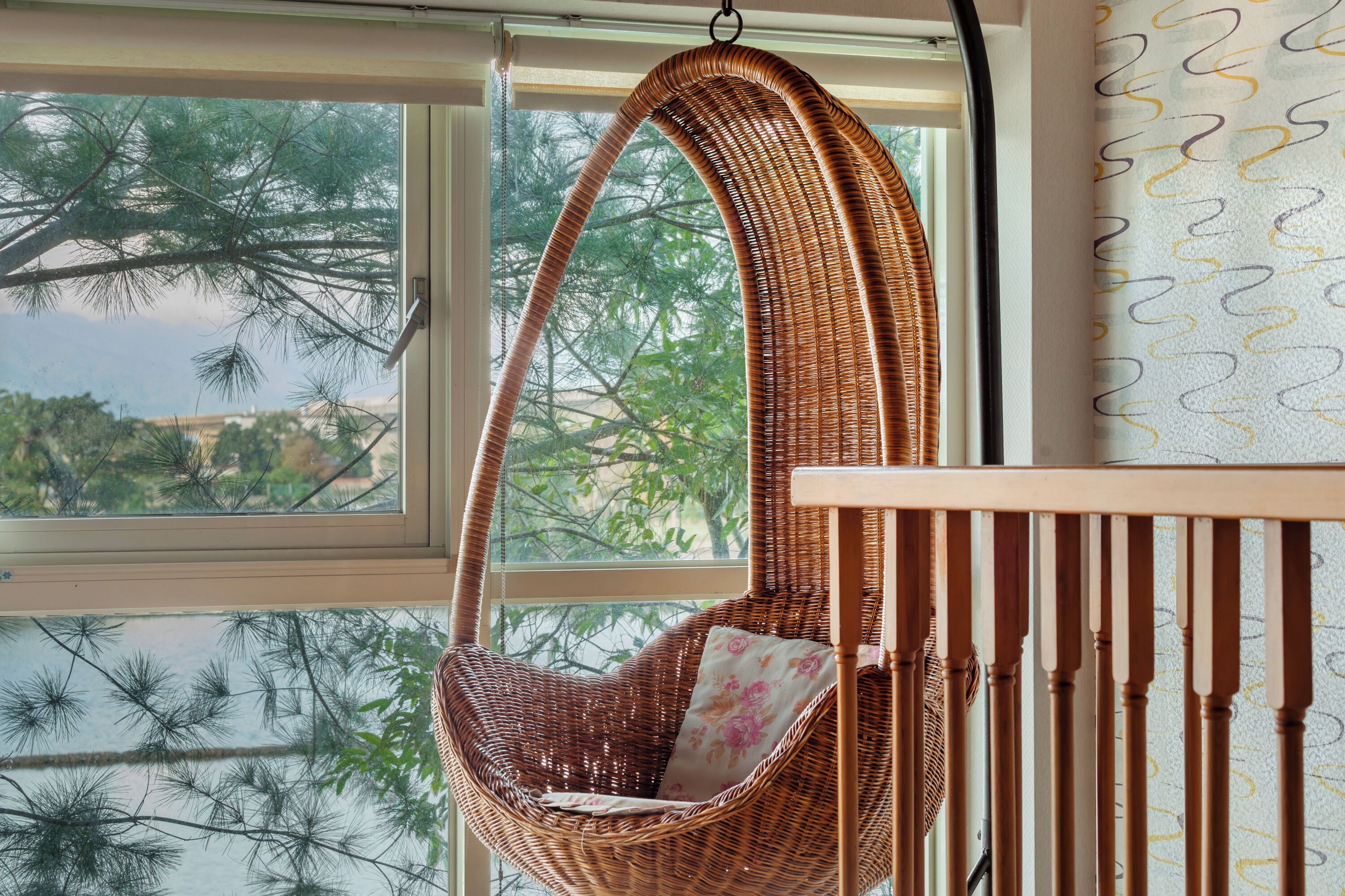 Wood Cottage | Blackout drapes, free WiFi, bed sheets