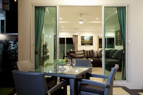 Kata Hill View Villas by Kata Sea View Villas