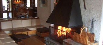 Ha Tel Le Grand Ta Tras