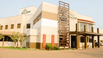 Façana frontal de l'allotjament