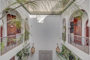 Façana frontal de l'allotjament