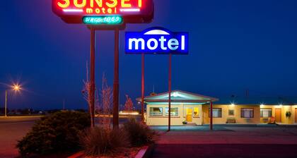 Sunset Motel