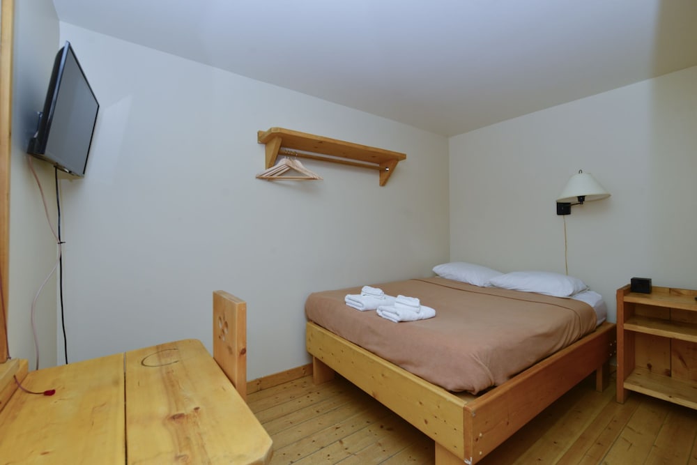 Bunkhouse Hotel by null