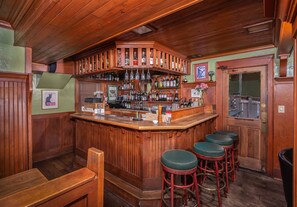 Restaurant - The La Conner Inn (La Conner)