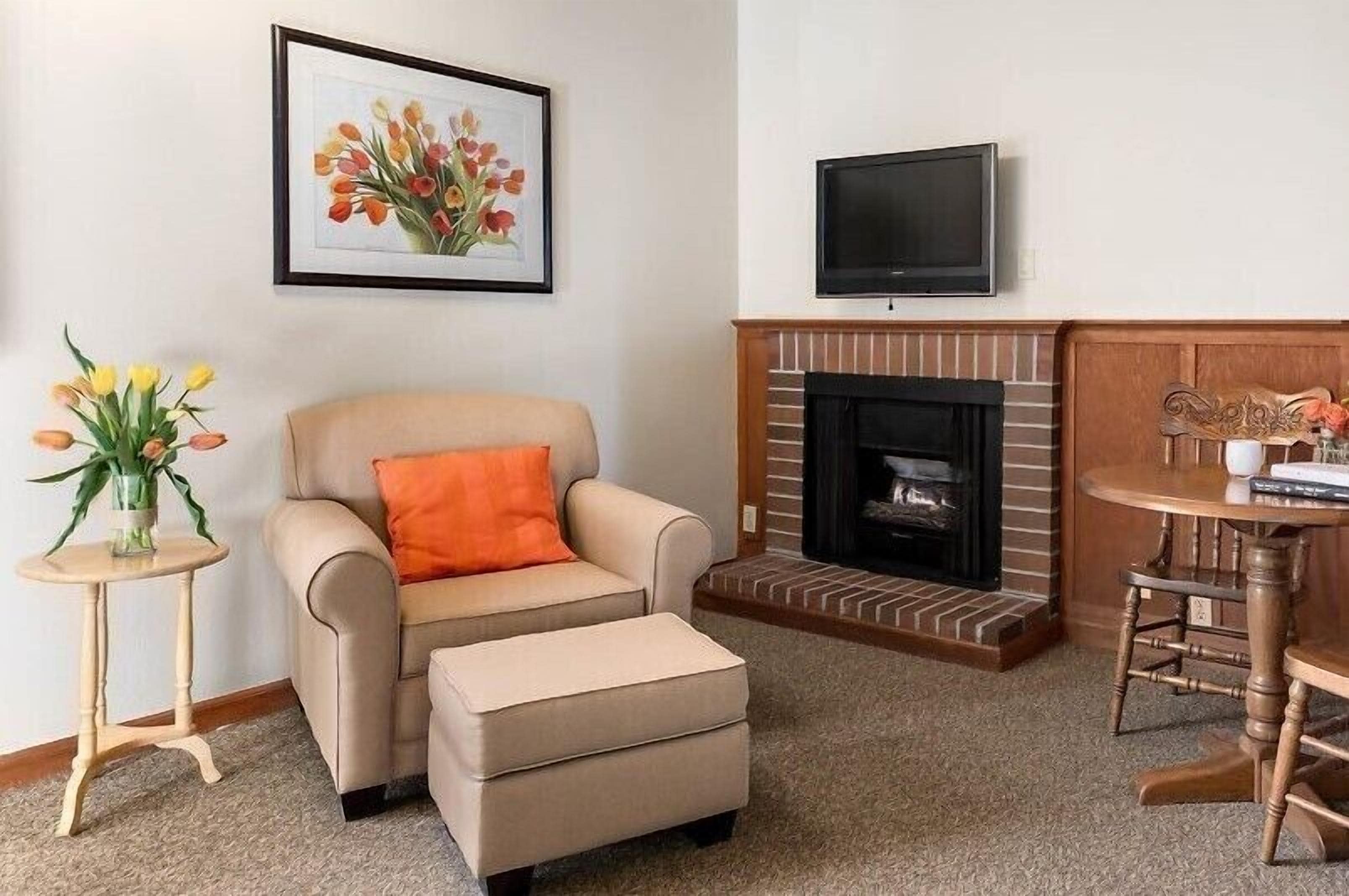 iron/ironing board, rollaway beds, bed sheets