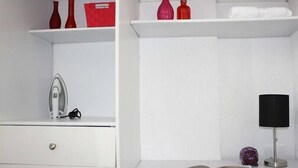 Appartamento | Business center in camera