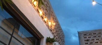 2 Bedrooms Terrace Downtown