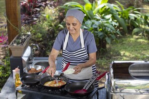 Tägliches inbegriffenes großes Frühstück