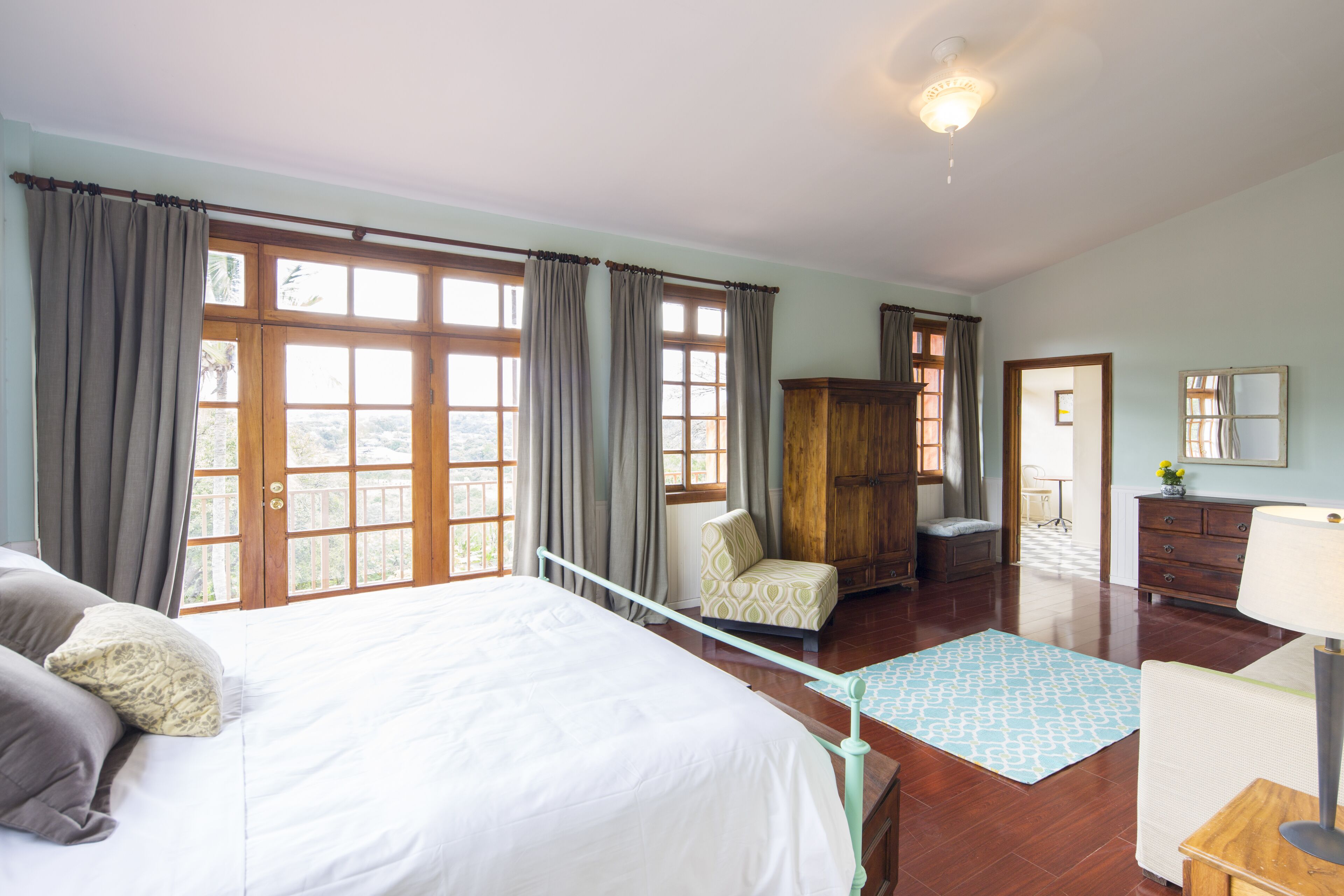 honeymoon suite, 1 king bed, garden view | 1 bedroom, premium bedding, in-room safe, blackout curtains