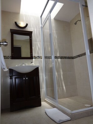 Bathroom - Hotel del Capitán de Puebla Vitrales - Adults Only (Puebla)
