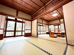 Superior Family Room, Japanese Style, Non Smoking - Adult Only | In-room safe, desk, free WiFi - Takaosou (Yufu)