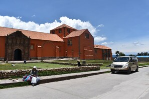Exterior - Colonial Plaza Hotel (Puno)