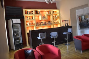 Bar (on property) - Colonial Plaza Hotel (Puno)