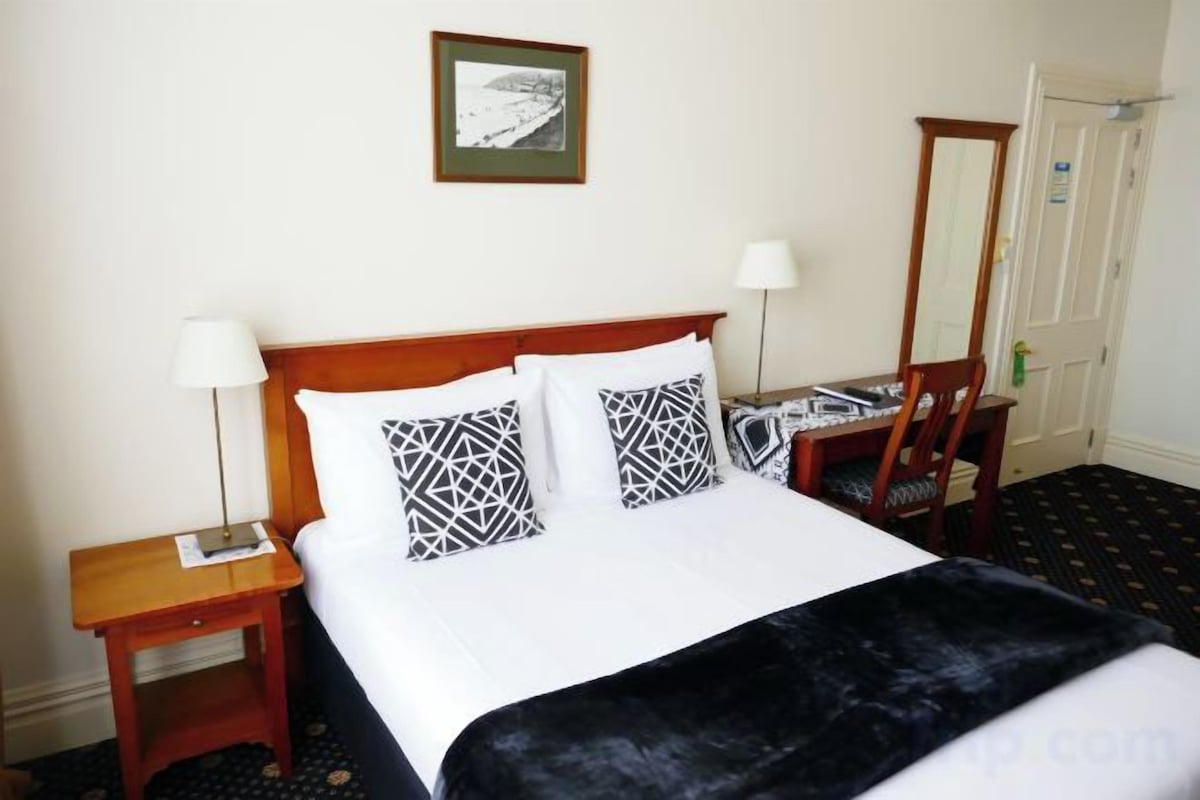Down comforters, laptop workspace, blackout drapes, soundproofing