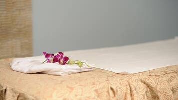 Badstue og massasje-/behandlingsrom