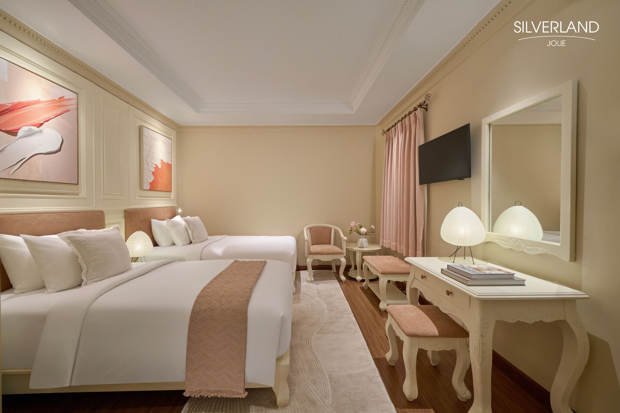 华丽双人房或双床房, 无窗 (with Afternoon Tea) | 迷你吧、客房内保险箱、办公桌、熨斗/熨板