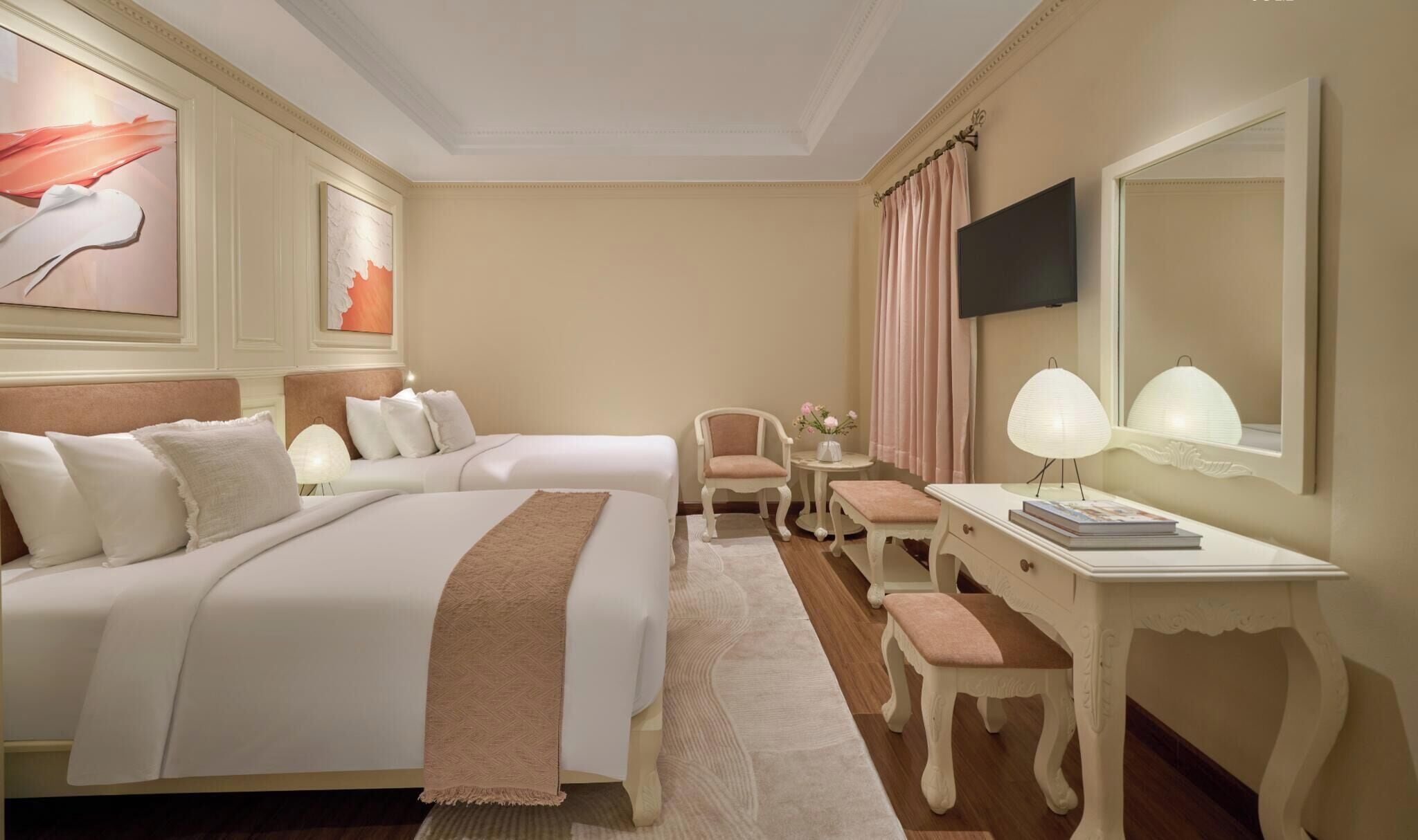 Deluxe Double or Twin, No Window | Minibar, in-room safe, desk, iron/ironing board