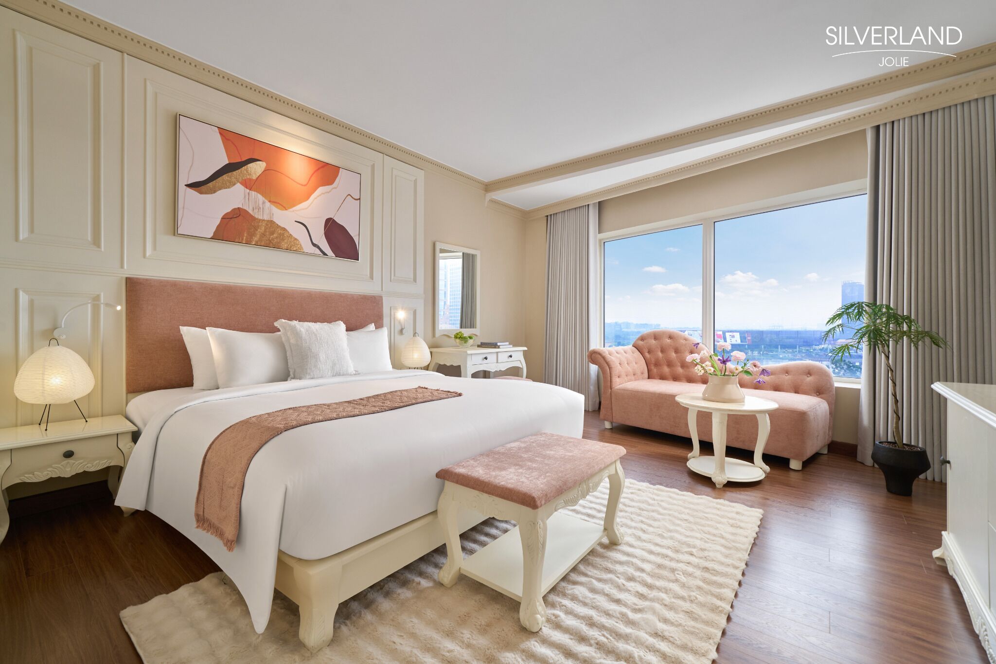 Junior Suite Double or Twin | Minibar, in-room safe, desk, iron/ironing board