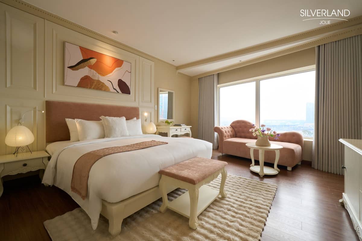 Suíte estúdio júnior (Double or Twin with Afternoon tea) | Frigobar, cofres nos quartos, escrivaninha