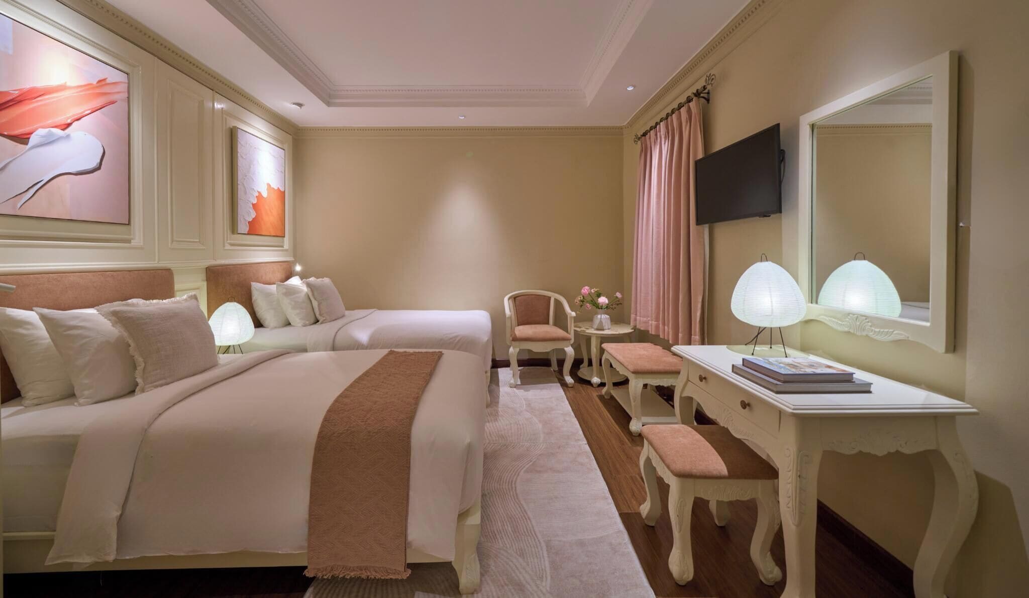 华丽双人房或双床房, 无窗 (with Afternoon Tea) | 迷你吧、客房内保险箱、办公桌、熨斗/熨板