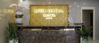 Queen Central Hotel