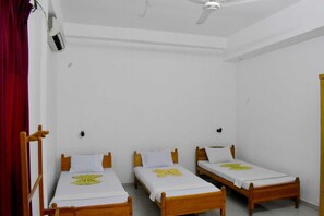 Bureau, lits pliants/supplémentaires, Wi-Fi gratuit