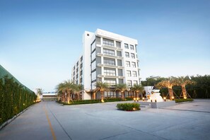 Porch - Park Srinakarin Hotel (Bangkok)