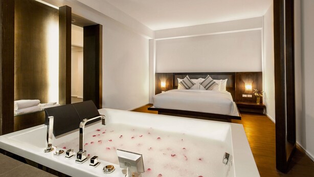 Grand Deluxe Suite