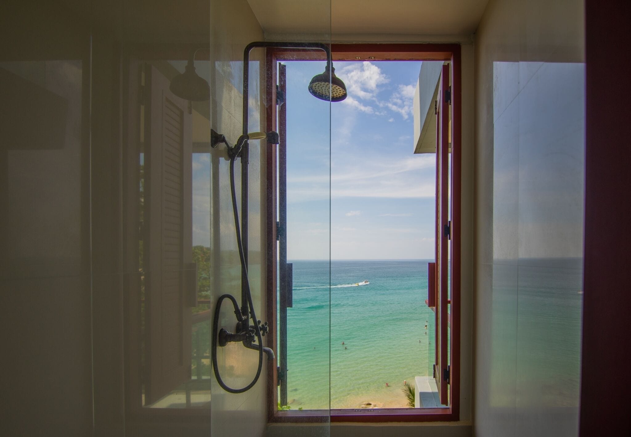 superior double or twin room with sea view | bathroom | shower, rainfall showerhead, free toiletries, hair dryer