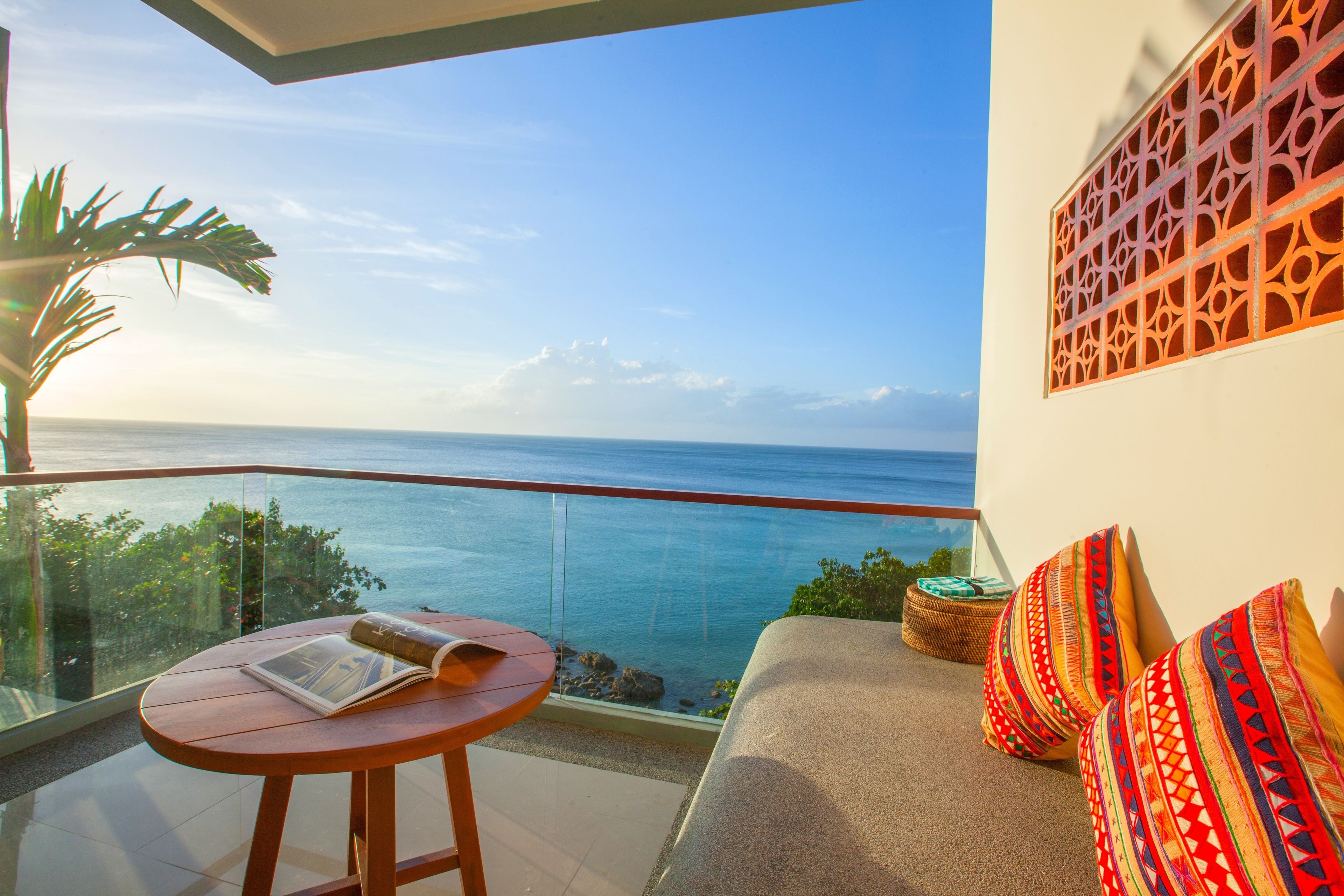 superior double or twin room with sea view | balcony