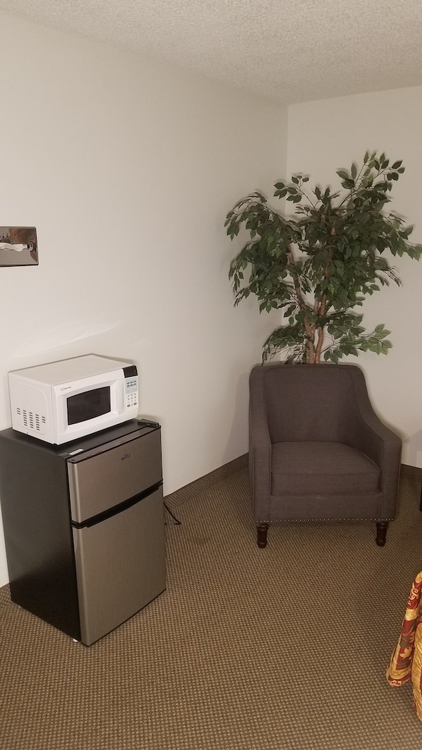 واي فاي مجانًا وملاءات أسرّة