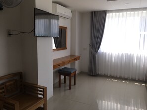 Premier Room, Sea View | 1 bedroom, in-room safe, desk, free WiFi - Dubai Nha Trang Hotel (Nha Trang)