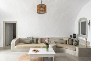 Grand Suite, 2 Bedrooms, Hot Tub, Sea View (Private Cave) | View from room