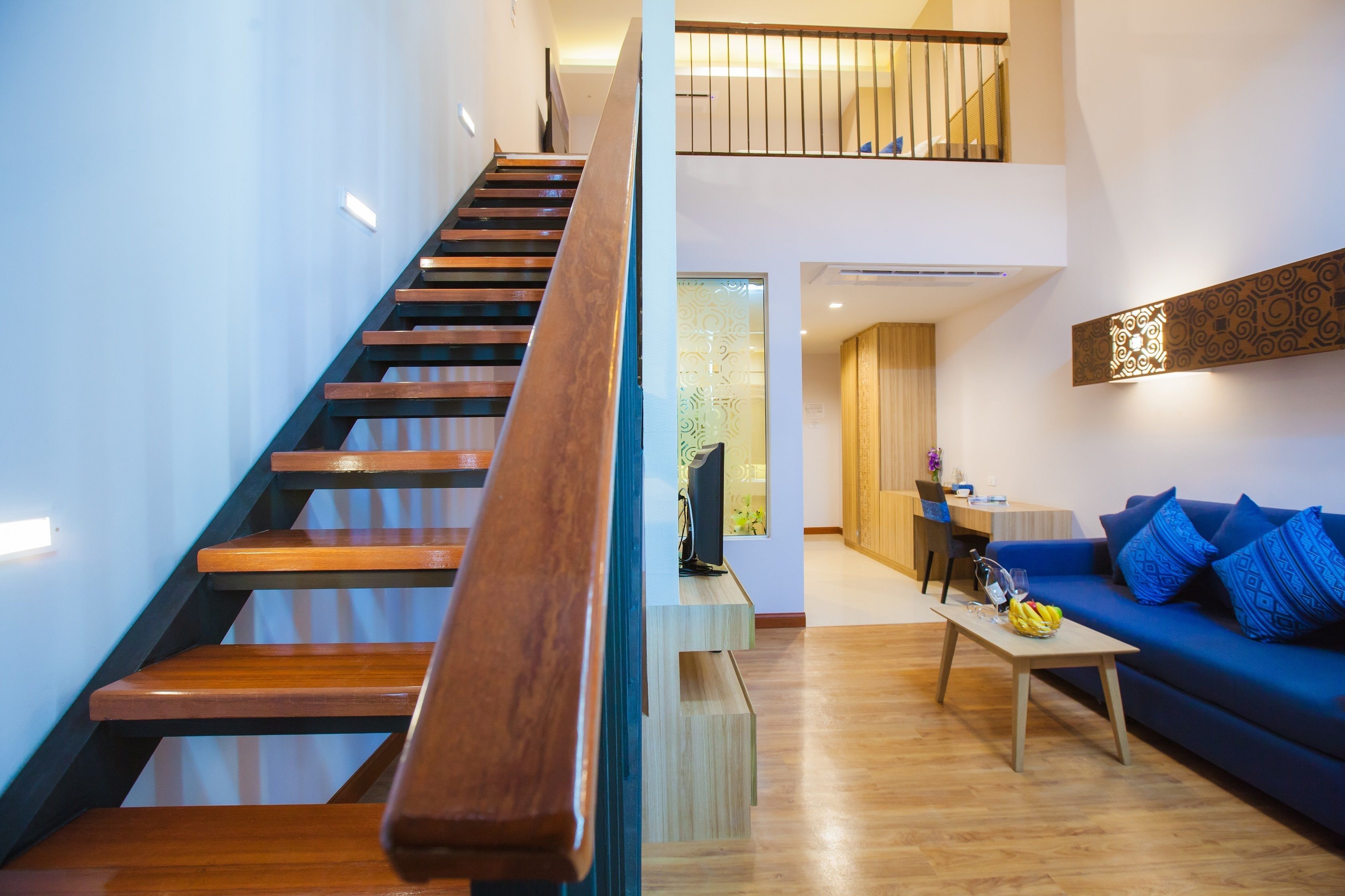 duplex (suite) | living area