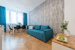 Apartment, 2 Bedrooms (at 7 Jasna Street)