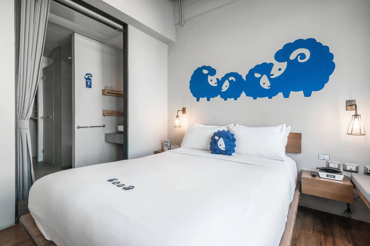Koko Couple (Double-Queen Bed) | In-room safe, blackout curtains, iron/ironing board (on request)