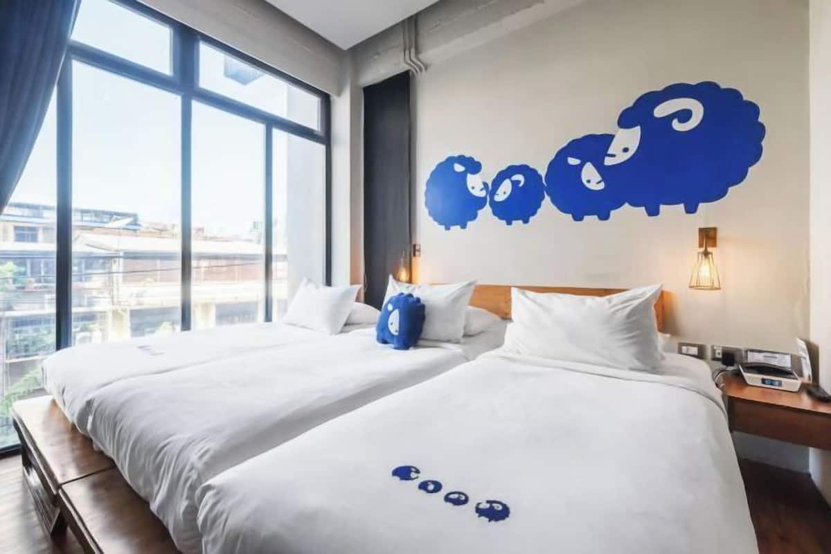 In-room safe, blackout curtains, iron/ironing board, free WiFi