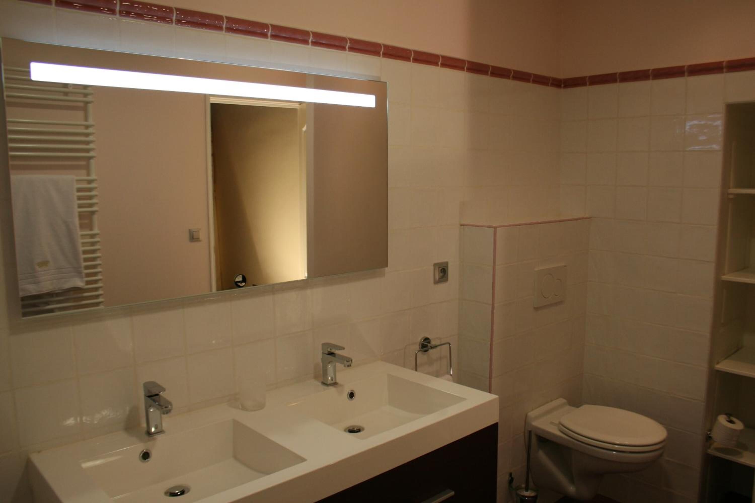 shower, free toiletries, hair dryer, dressing gowns