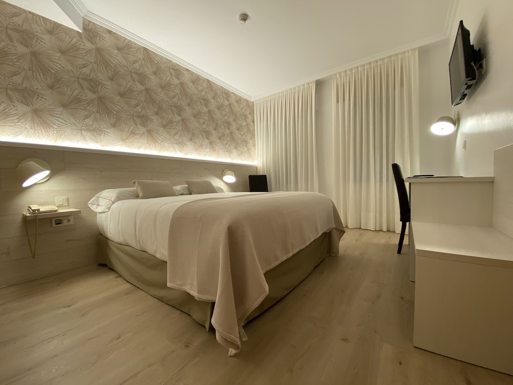 Hostal París by null