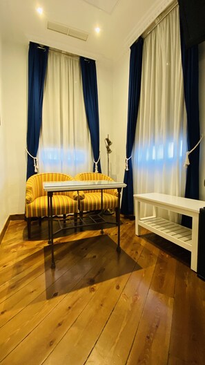 Superior-Doppelzimmer | Wohnzimmer | Flachbildfernseher