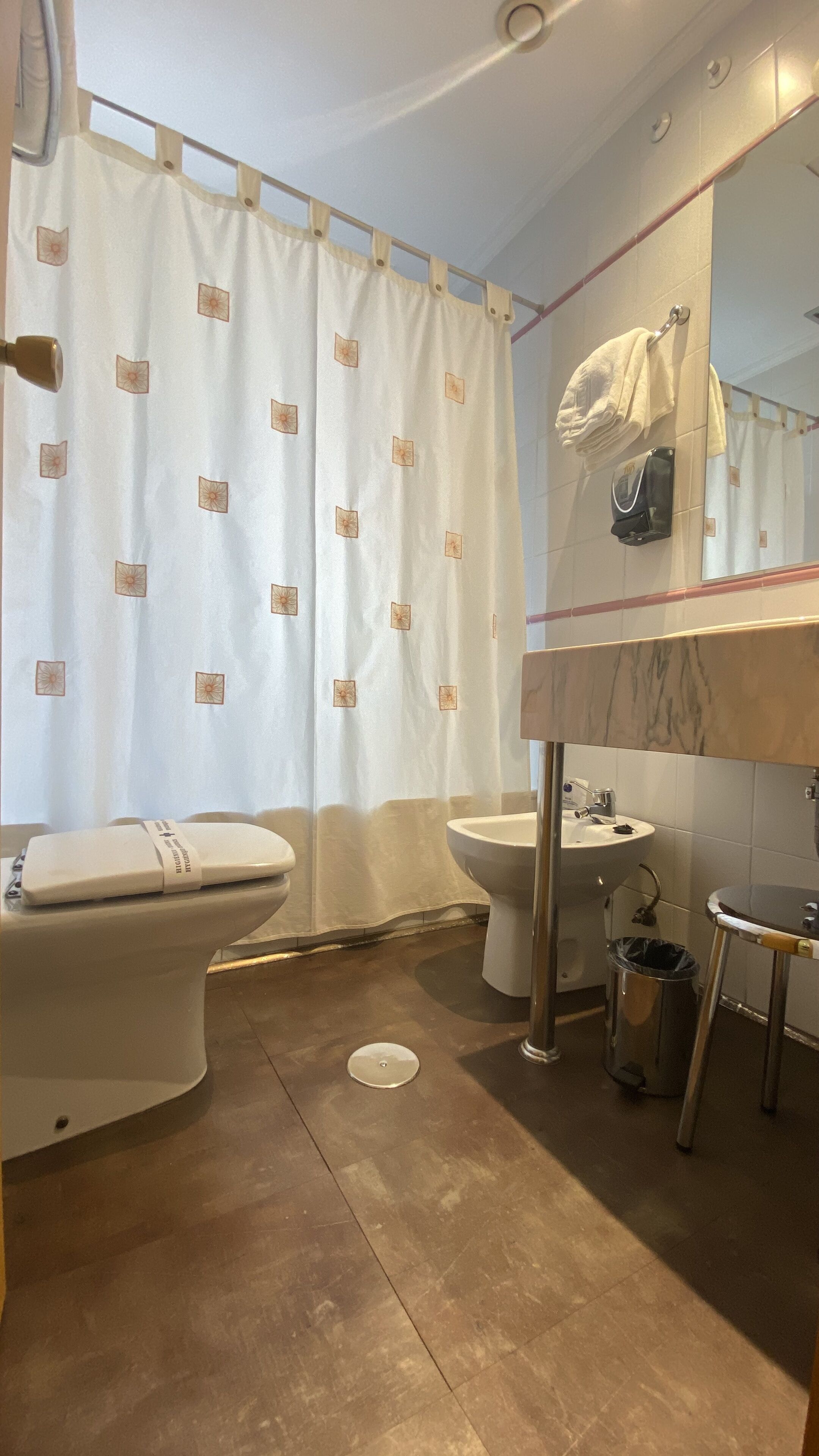 Photo - Hostal Paris