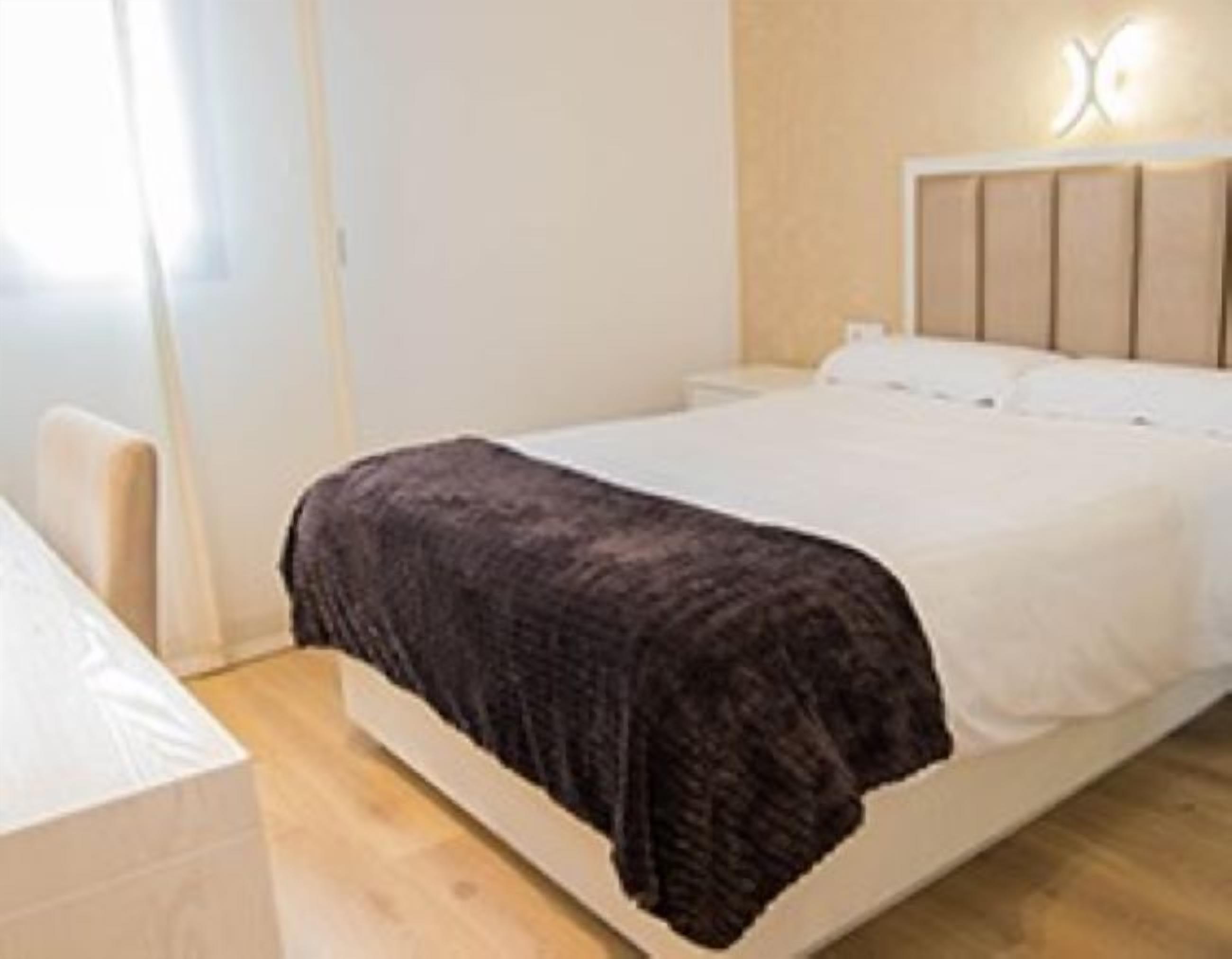 Habitación doble | Escritorio, cortinas opacas, sistema de insonorización