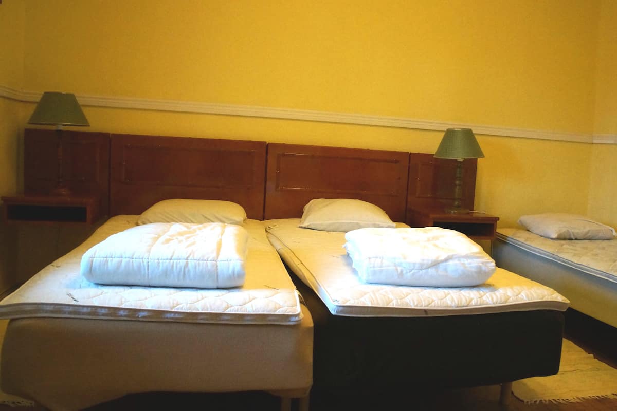 Tripple Room, Bed linen excluded
