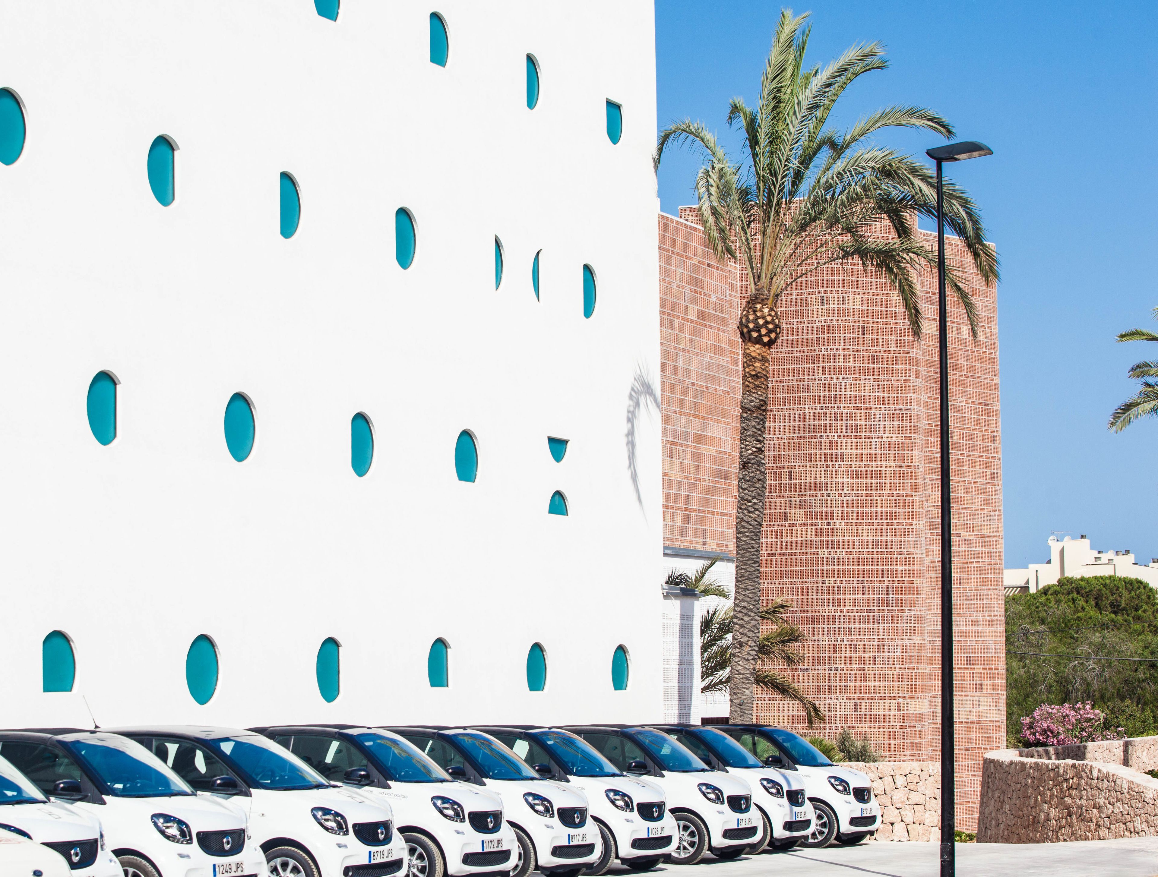 1 bedroom, premium bedding, down duvets, minibar