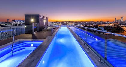 Oaks Brisbane Woolloongabba Suites