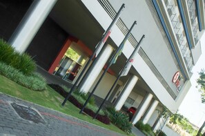 Entrée de l’hébergement