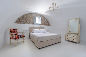 3 bedrooms, premium bedding, in-room safe, individually decorated