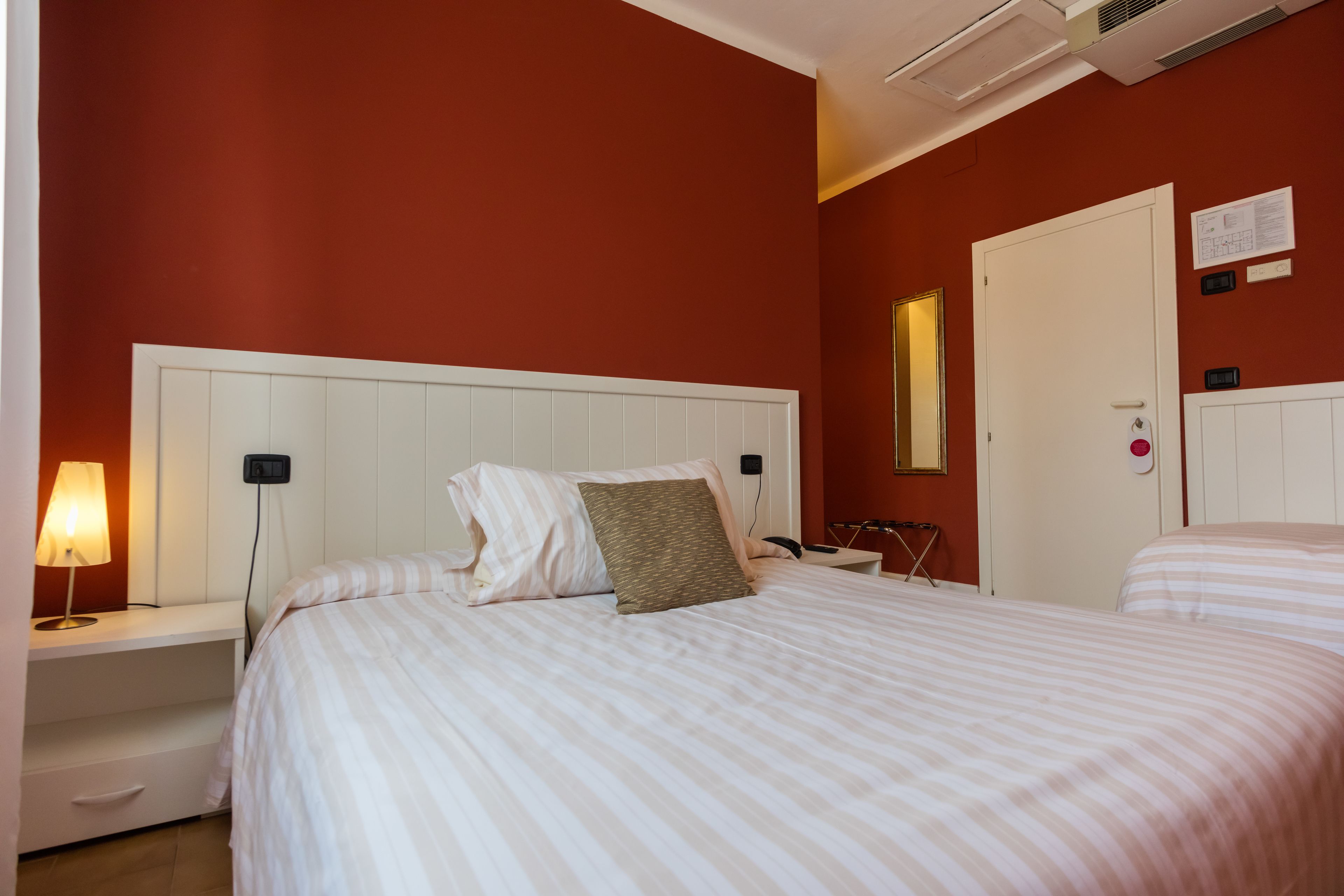 superior double room | desk, iron/ironing board, free wifi