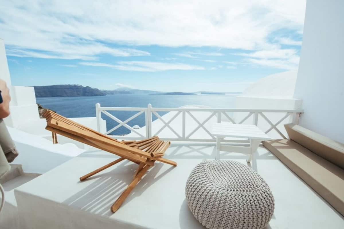Standard Villa, Ensuite, Sea View (Blu Bianco) | 1 bedroom, in-room safe, soundproofing, iron/ironing board